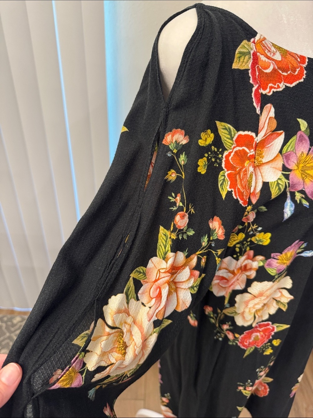 Farm Rio Floral mini dress with long sleeves - Picture 5 of 14